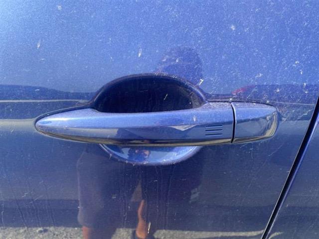 Lf Door Exterior Handle (smart Button) Type