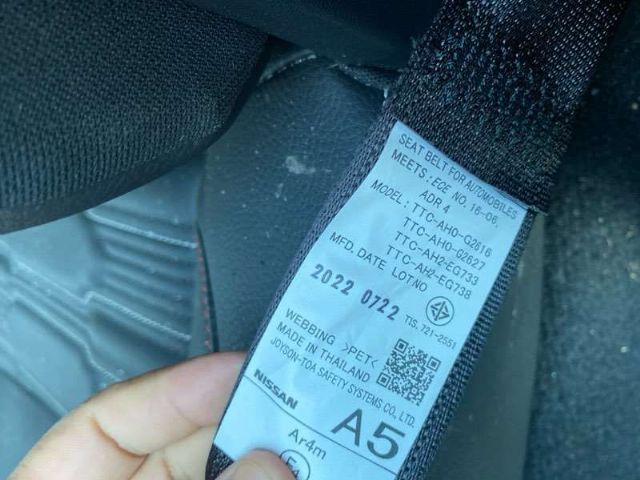 Lr Seat Belt