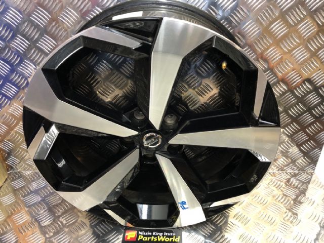 Alloy Road Wheel