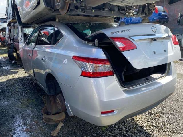 L Boot Lid Garnish