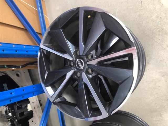 Alloy Road Wheel