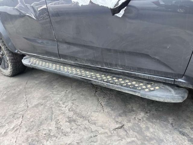 R Running Board