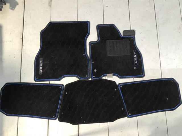 Floor Mats Set