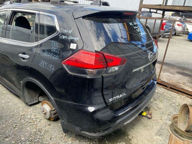 L Tail Light (led)