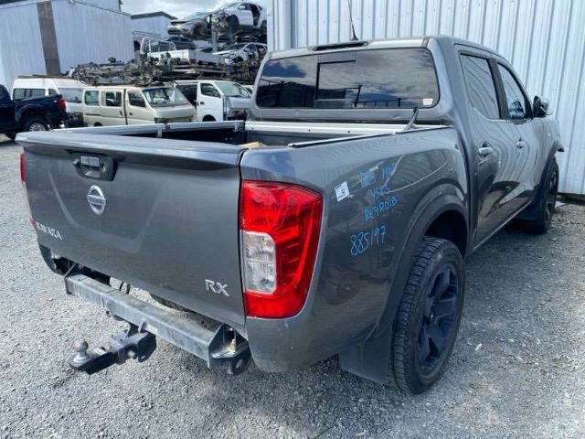 R Tail Light