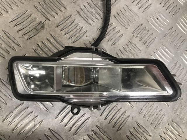 L Spotlight