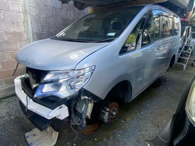 L Headlight Moulding