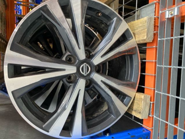 Alloy Road Wheel