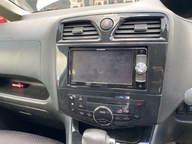 Stereo Surround / Bezel