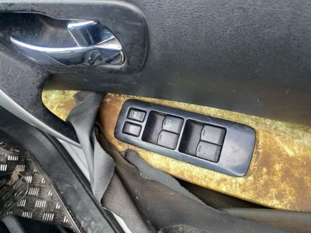 Window Master Switch