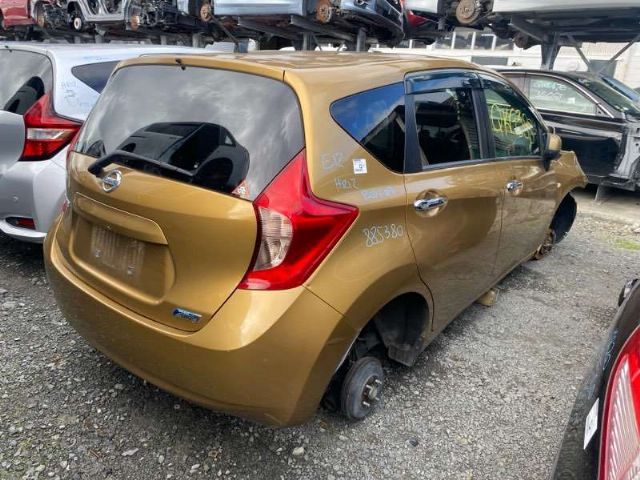 R Tail Light