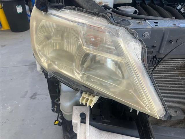R Headlight