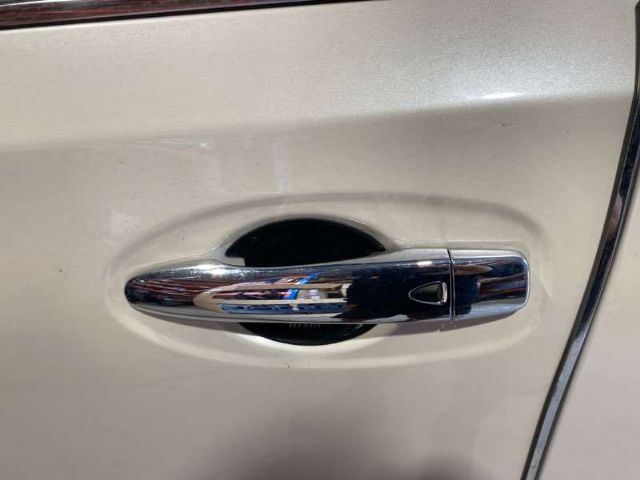 Lf Door Exterior Handle (smart Button) Type