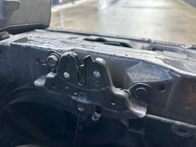 Bonnet Catch ( Lock )