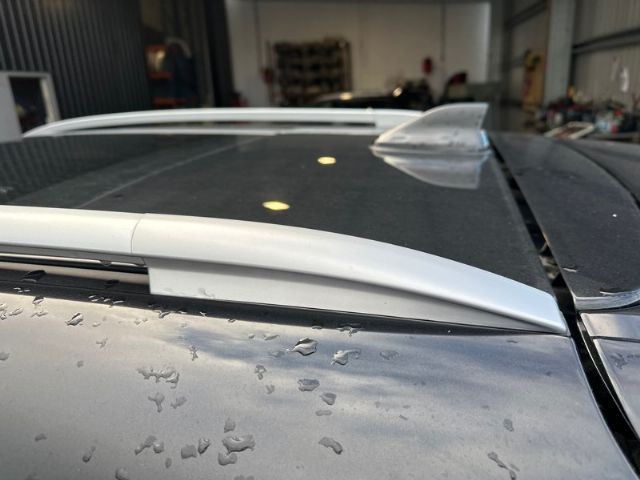 Lr Roof Rail Cap