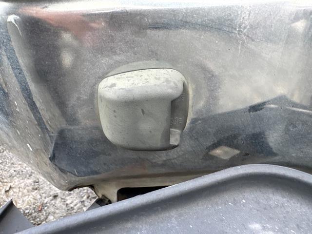 R Headlight