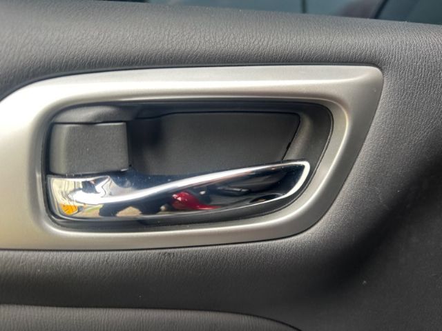 Lr Door Interior Handle