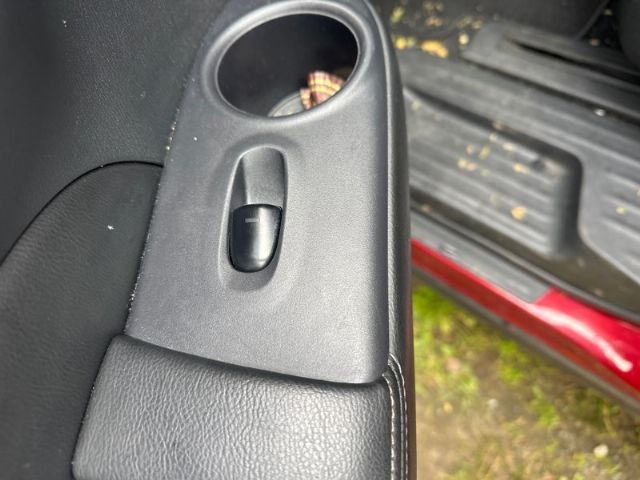 Lr Window Switch