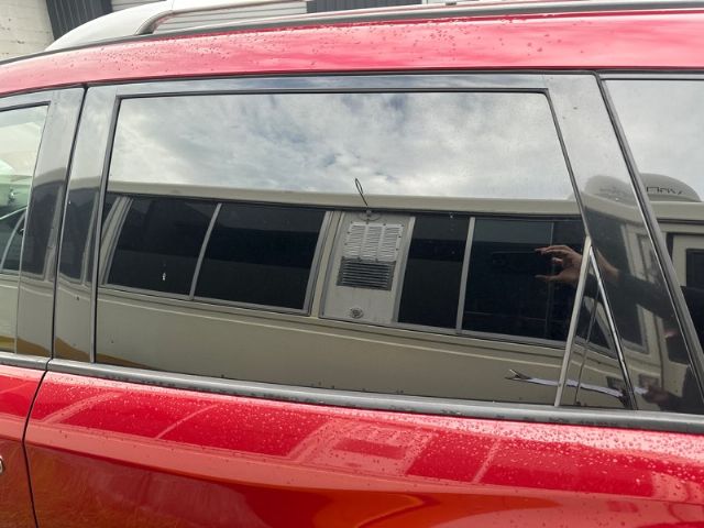 Lr Door Glass
