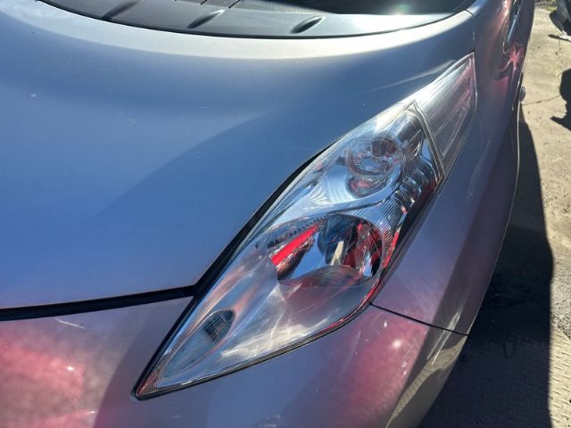 L Headlight