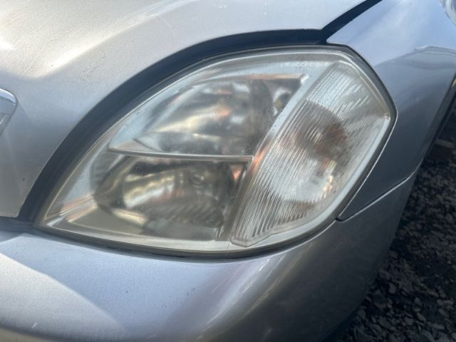 L Headlight
