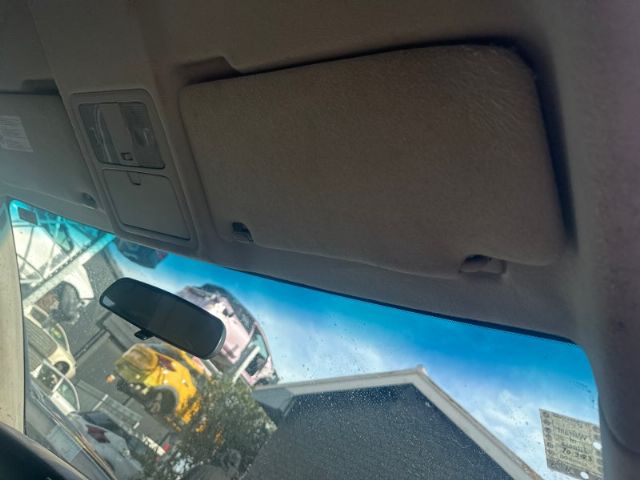 Rh Sunvisor