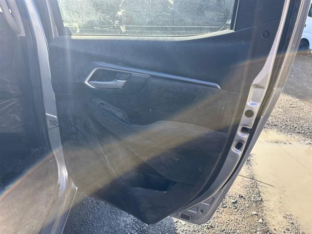 Rr Door Trim Elec