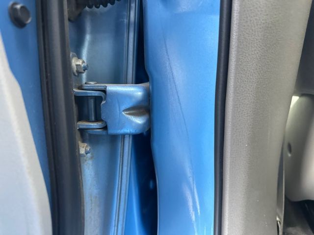 Lr Door Bottom Hinge