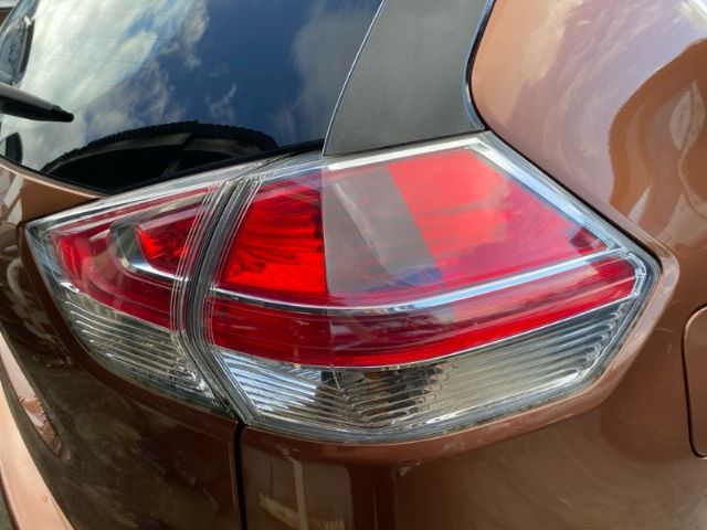 R Tail Light