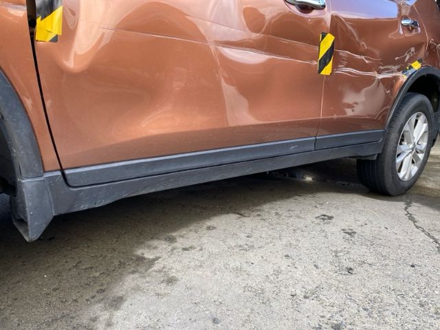 L Side Skirt