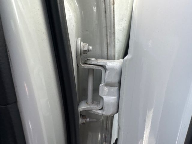 Lr Door Top Hinge