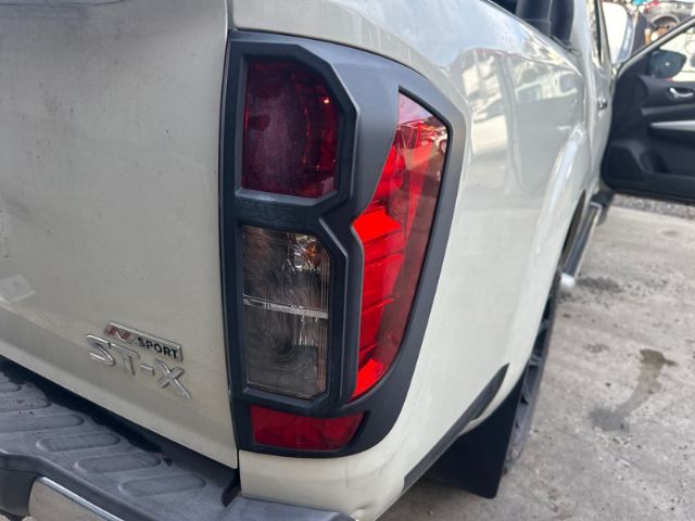 R Tail Light