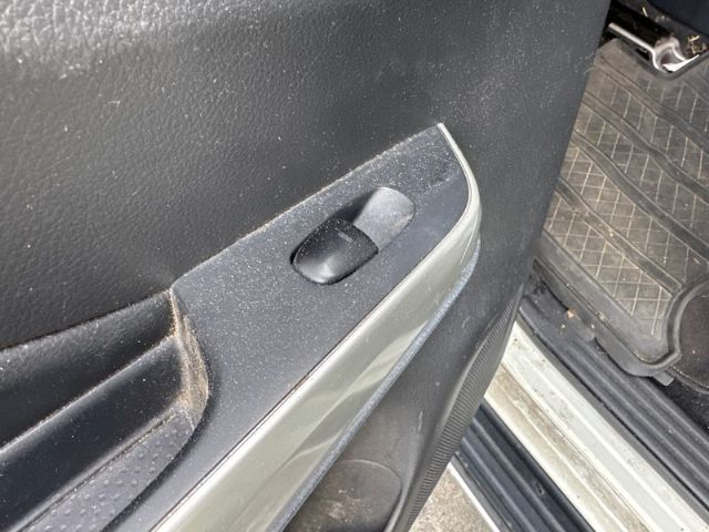 Lr Window Switch