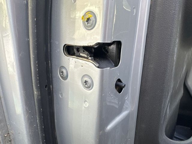 Lr Door Lock Mechanism
