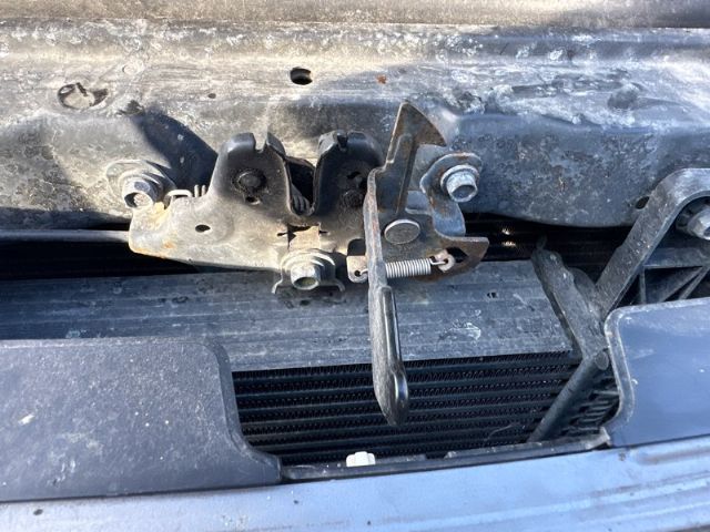 Bonnet Catch ( Lock )