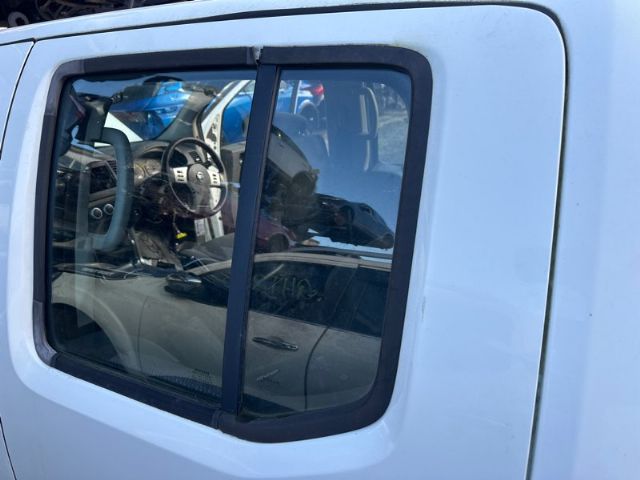 Lr Quarter Glass