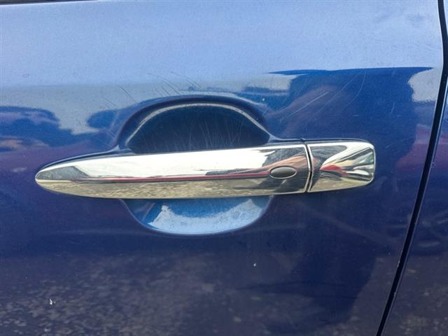 Lf Door Exterior Handle (smart Button) Type