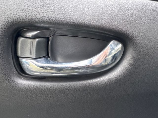 Lr Door Interior Handle