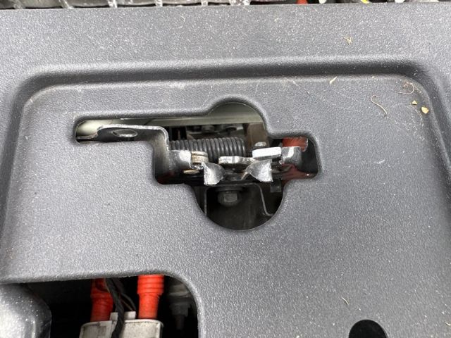 Bonnet Catch ( Lock )