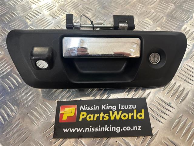 Tailgate Handle Outer