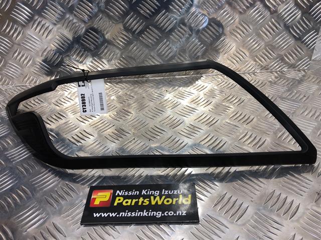 R Headlight Moulding