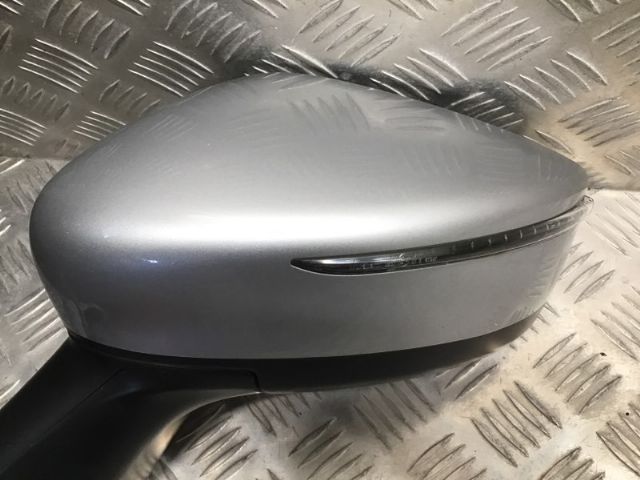 Lf Door Elec Mirror (7 Wire)