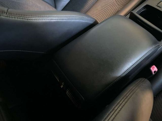 Centre Console Lid Only