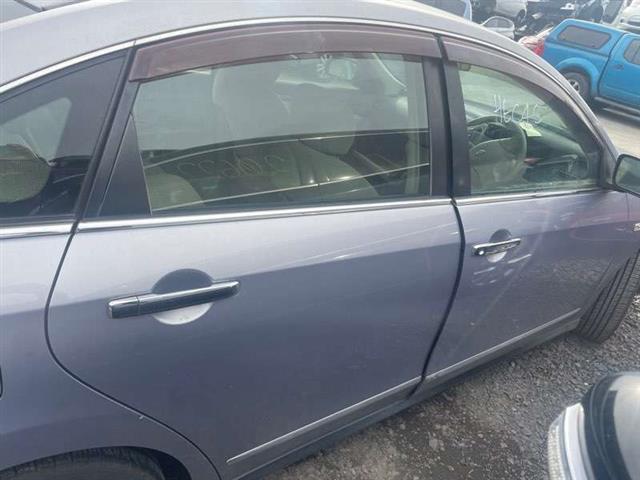 Rf Lower Door Moulding (chrome)