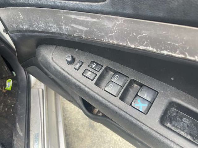 Window Master Switch