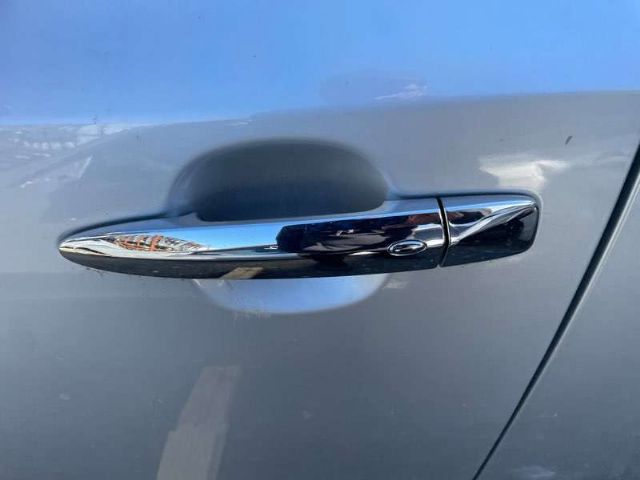 Lf Door Exterior Handle (smart Button) Type