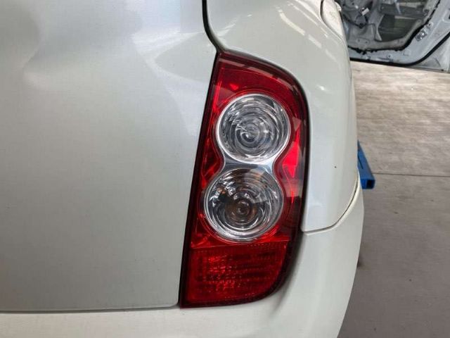 R Tail Light
