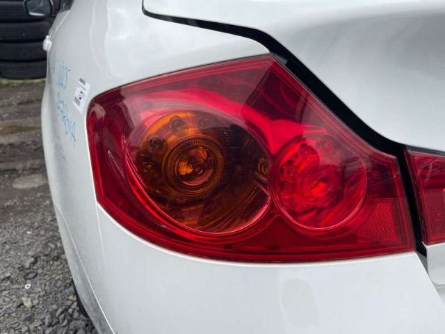 L Tail Light