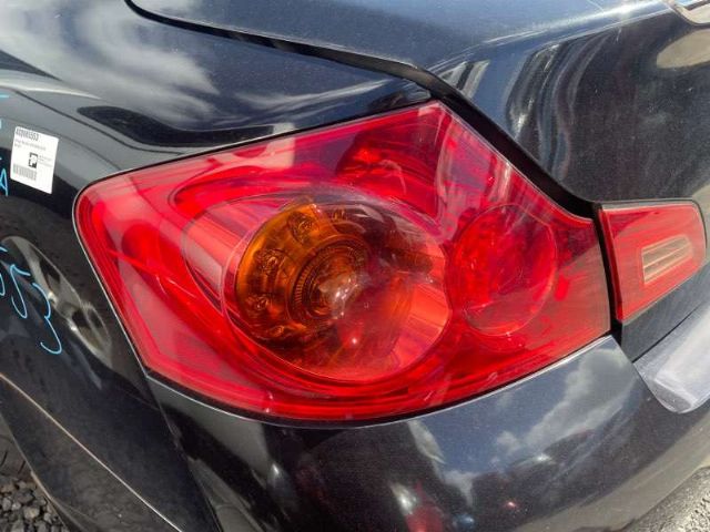 L Tail Light
