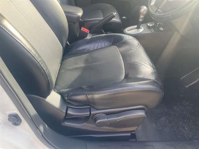 Rf Seat